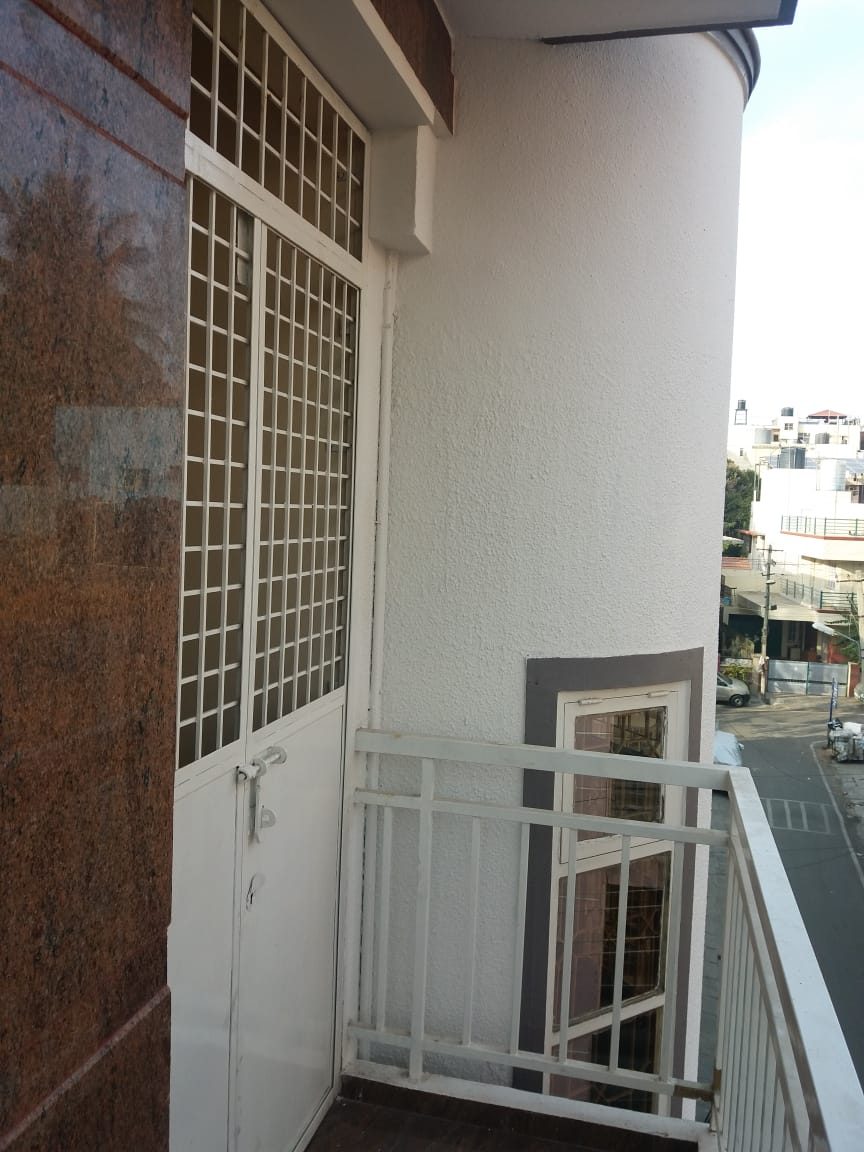 Commercial Building, BTM Layout — photo 10