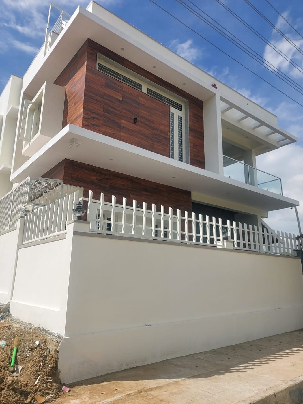 Residence, Vishweshwaraiah Layout — photo 18