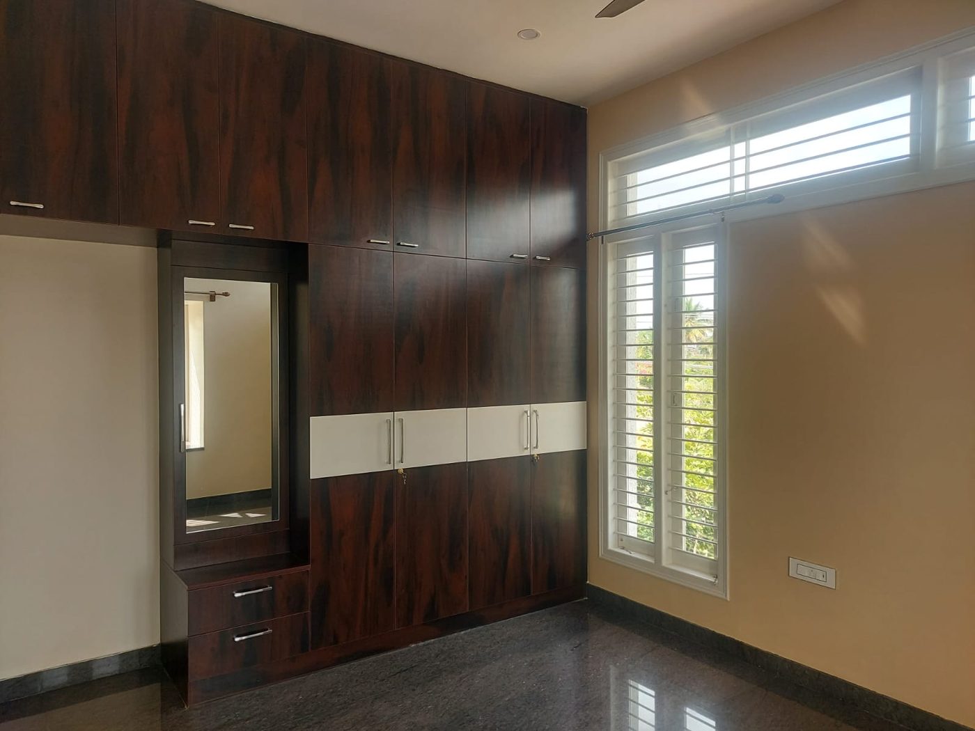 Residence, Vishweshwaraiah Layout — photo 36